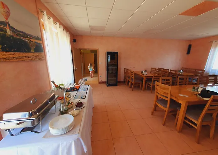 게스트하우스 Penzion Apartmany Libosovice 3*